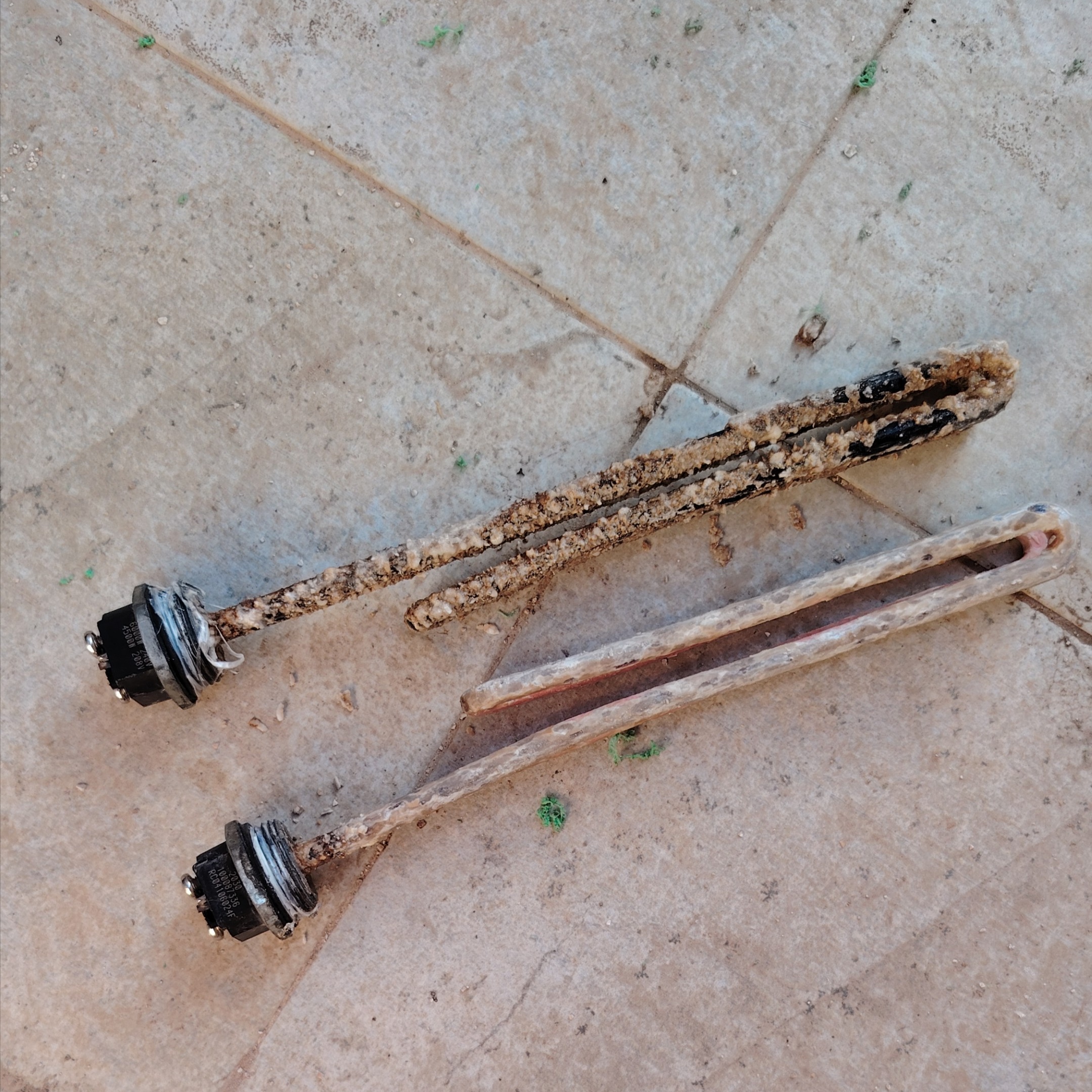 إصلاح قلب السخان المركزي إصلاح قلب السخان المركزي