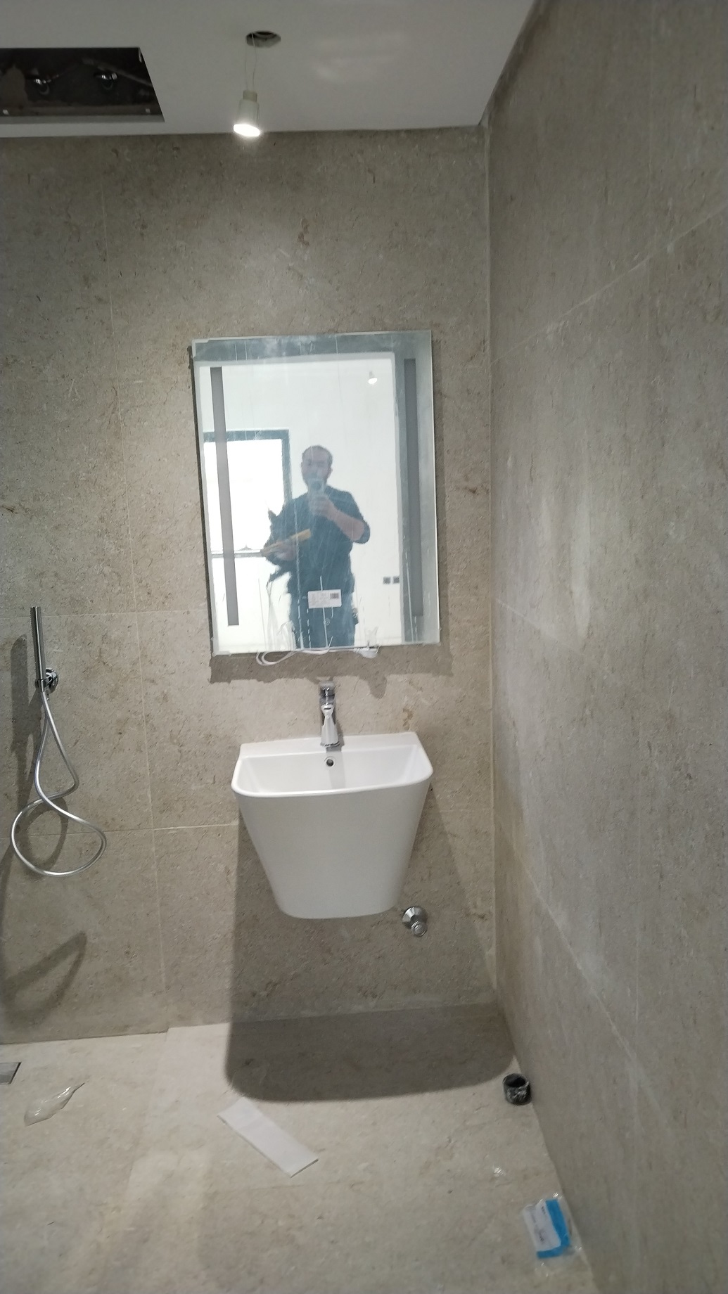 تركيب اكسسوارات حمام